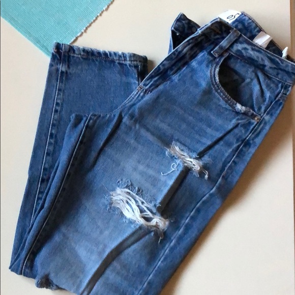 SOLD-Ripped jeans - Picture 1 of 1